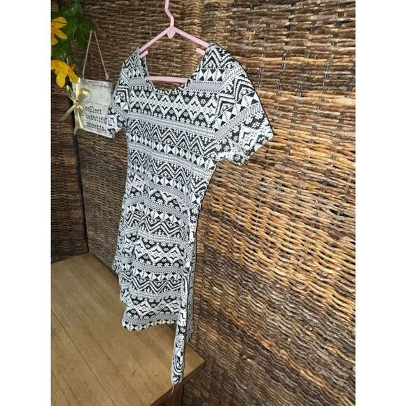 đEUC!âPlaceâGeometricâDesign Girlsâ5-6âSđClearanceâitem!â2/$15-3/$25 - Picture 7 of 9